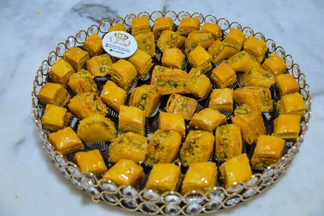 صينية بقلاوة اللوز سلطان
